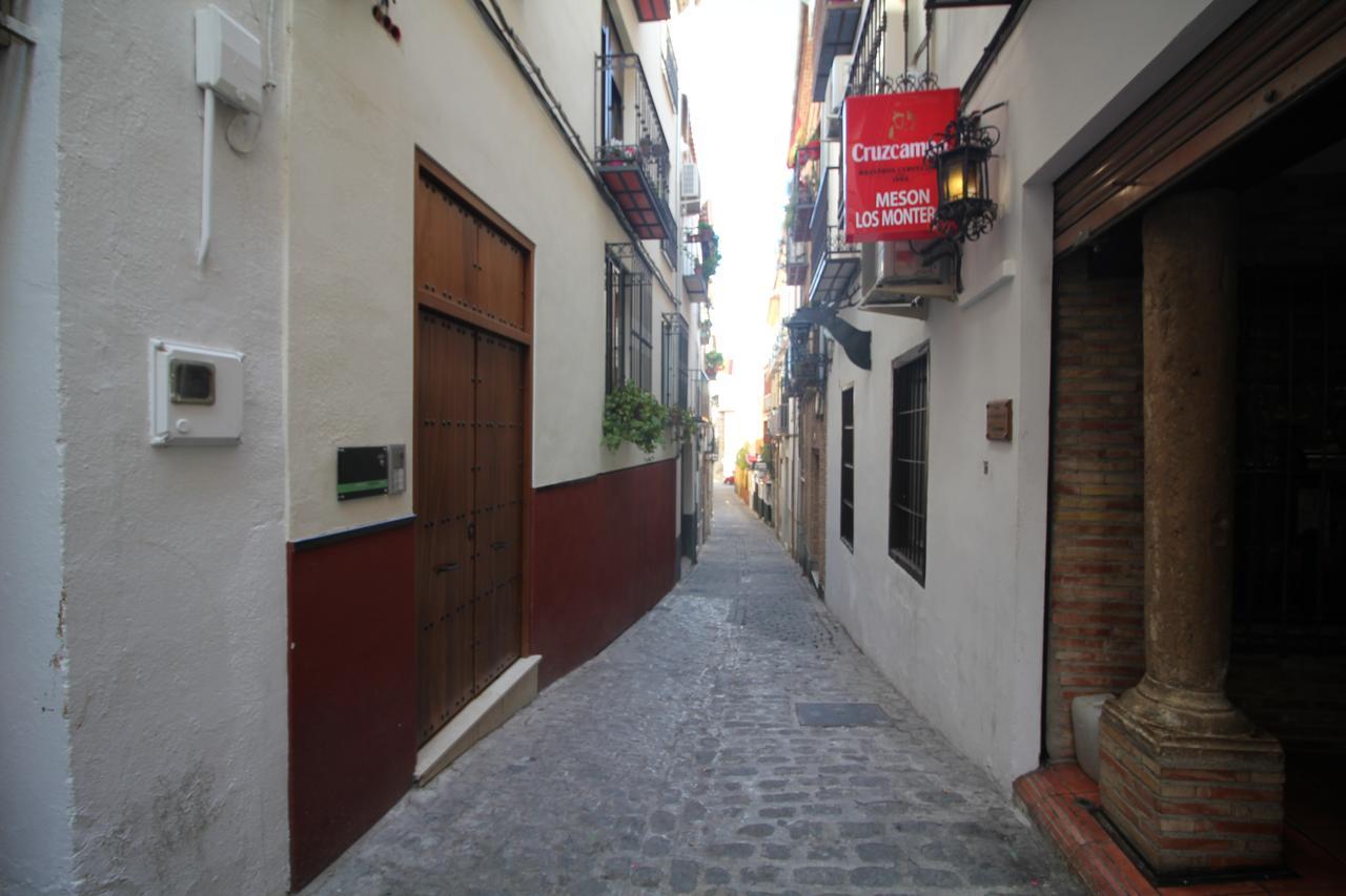 Charming Jaen Center Apartment Exterior photo